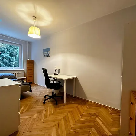 Surf - 5 Minutes To Molo & Seaside *